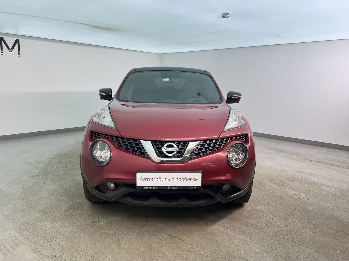 Автомобиль Nissan Juke I (F15) [рестайлинг] 1.6 CVT (117 л.с.) SE+ Красный 2018 с пробегом 69 129 км