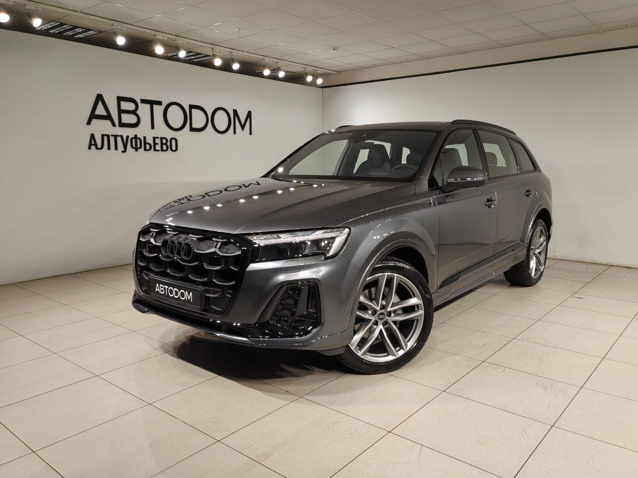 Автомобиль Audi Q7 II (4M) [2-й рестайлинг] 3.0d AT 4WD (286 л.с.) 50 TDI quattro tiptronic Серый 2025 