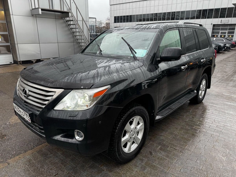 Автомобиль Lexus LX III поколение 570 5.7 AT 4WD (367 л.с.) Base Чёрный 2008 с пробегом 264 303 км