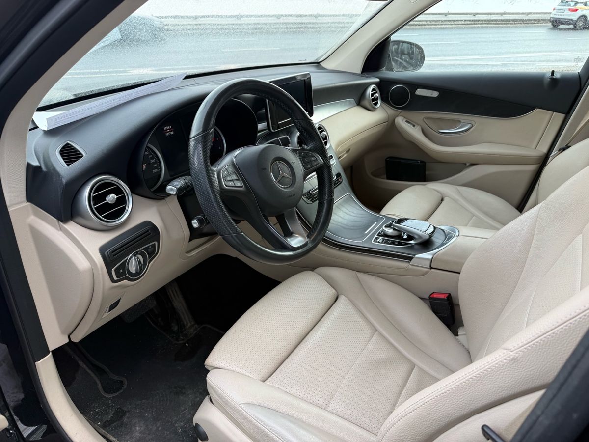 Автомобиль Mercedes-Benz GLC I поколение (X253) 220 2.1d AT 4Matic (170 л.с.) Особая серия Чёрный 2018 с пробегом 101 000 км
