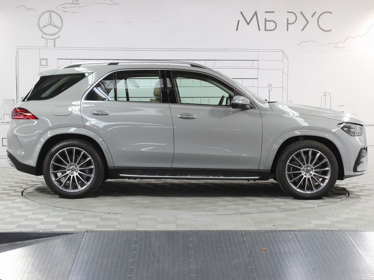 Автомобиль Mercedes-Benz GLE II (V167) [рестайлинг] 450 3.0 AT 4Matic (381 л.с.) Base Серый 2025 с пробегом 10 км