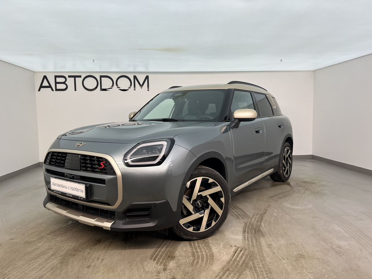Автомобиль MINI Countryman III поколение (U25) S 2.0 AMT 4WD (218 л.с.) Favoured Trim Зелёный 2024 с пробегом 4 900 км