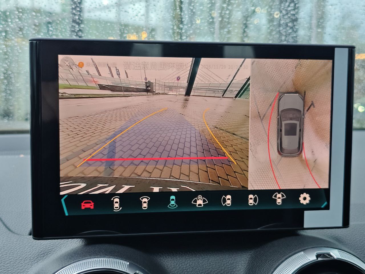 Автомобиль Audi Q2 I [рестайлинг] 1.5 AMT (160 л.с.) Base Серый 2025 