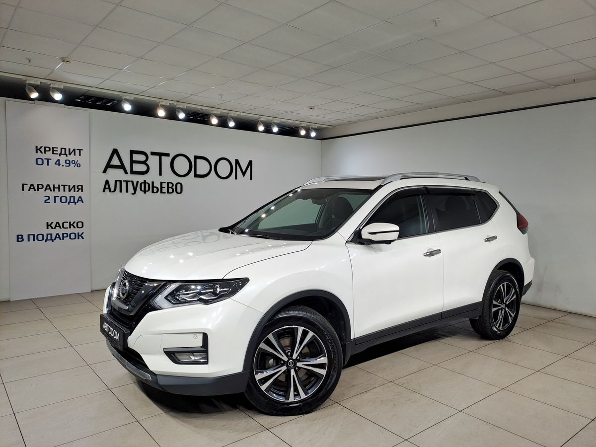 Автомобиль Nissan X-Trail III (T32) [рестайлинг] 2.5 CVT 4WD (171 л.с.) SE+ (2018-2020) Белый 2021 с пробегом 92 000 км