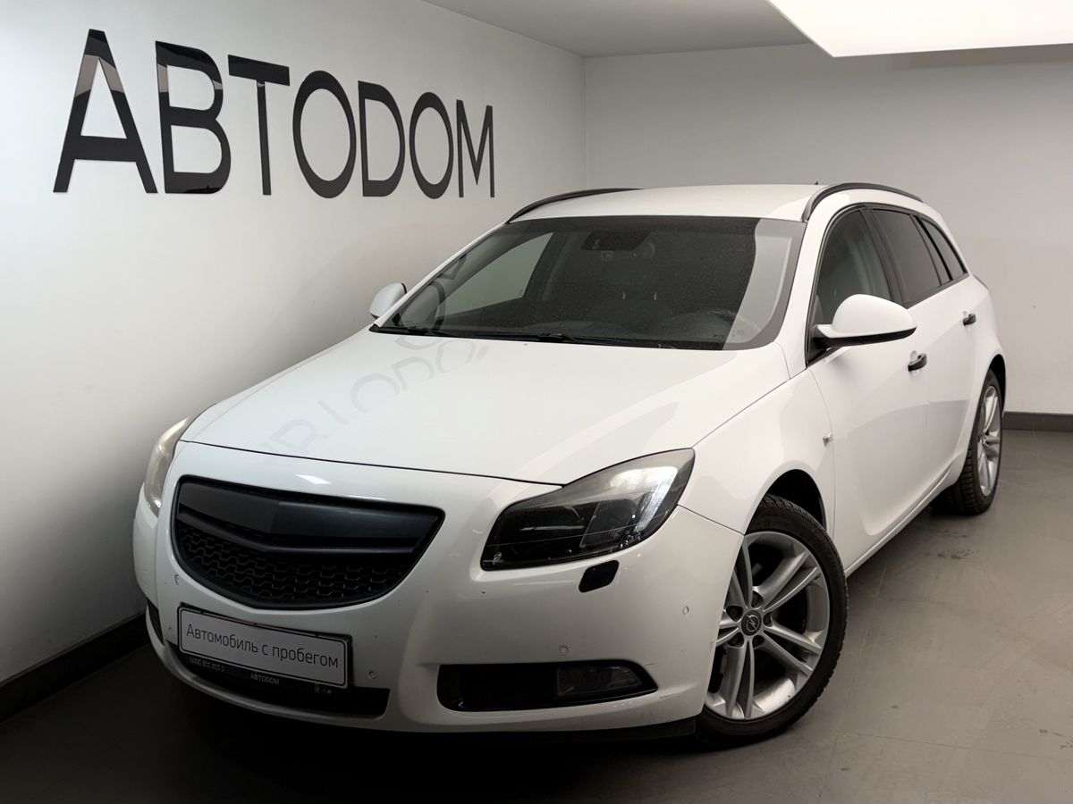 Opel Insignia I поколение 2.0 AT (220 л.с.) Cosmo Белый 2013 с пробегом 199 313 км