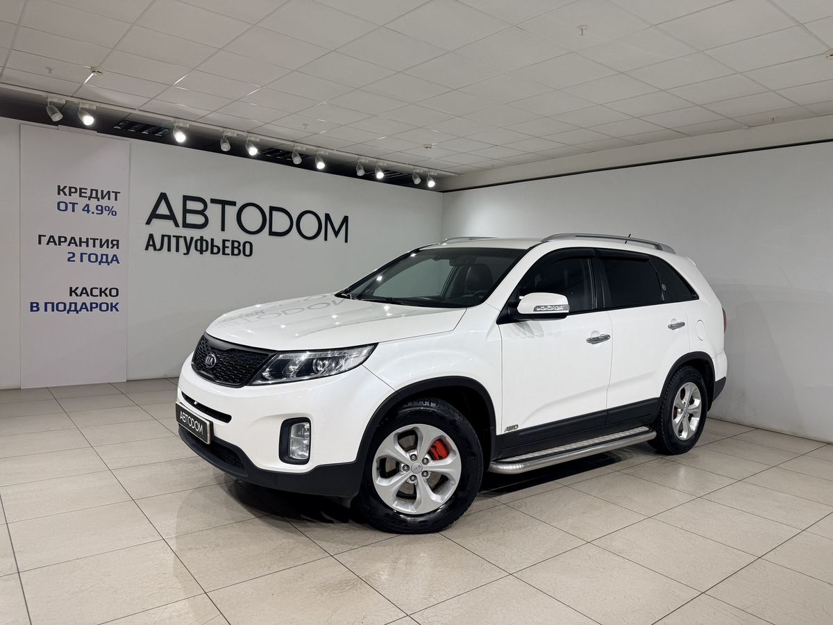 Автомобиль Kia Sorento II [рестайлинг] 2.4 AT 4WD (175 л.с.) Prestige Белый 2017 с пробегом 227 633 км