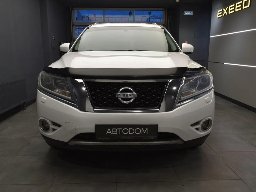 Nissan Pathfinder IV поколение (R52) 3.5 CVT 4WD (249 л.с.) Top Белый 2014 с пробегом 170 000 км