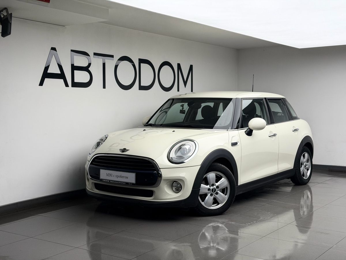 MINI Hatch III поколение (F55/F56) Cooper 1.5 AT (136 л.с.) Cooper Белый 2016 с пробегом 97 098 км