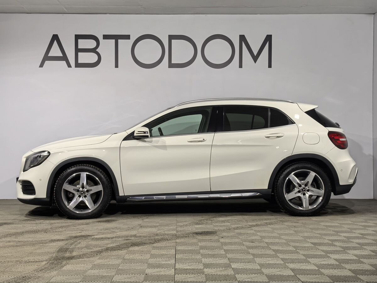 Автомобиль Mercedes-Benz GLA I (X156) [рестайлинг] 250 2.0 AMT 4Matic (211 л.с.) Особая серия Белый 2017 с пробегом 63 079 км