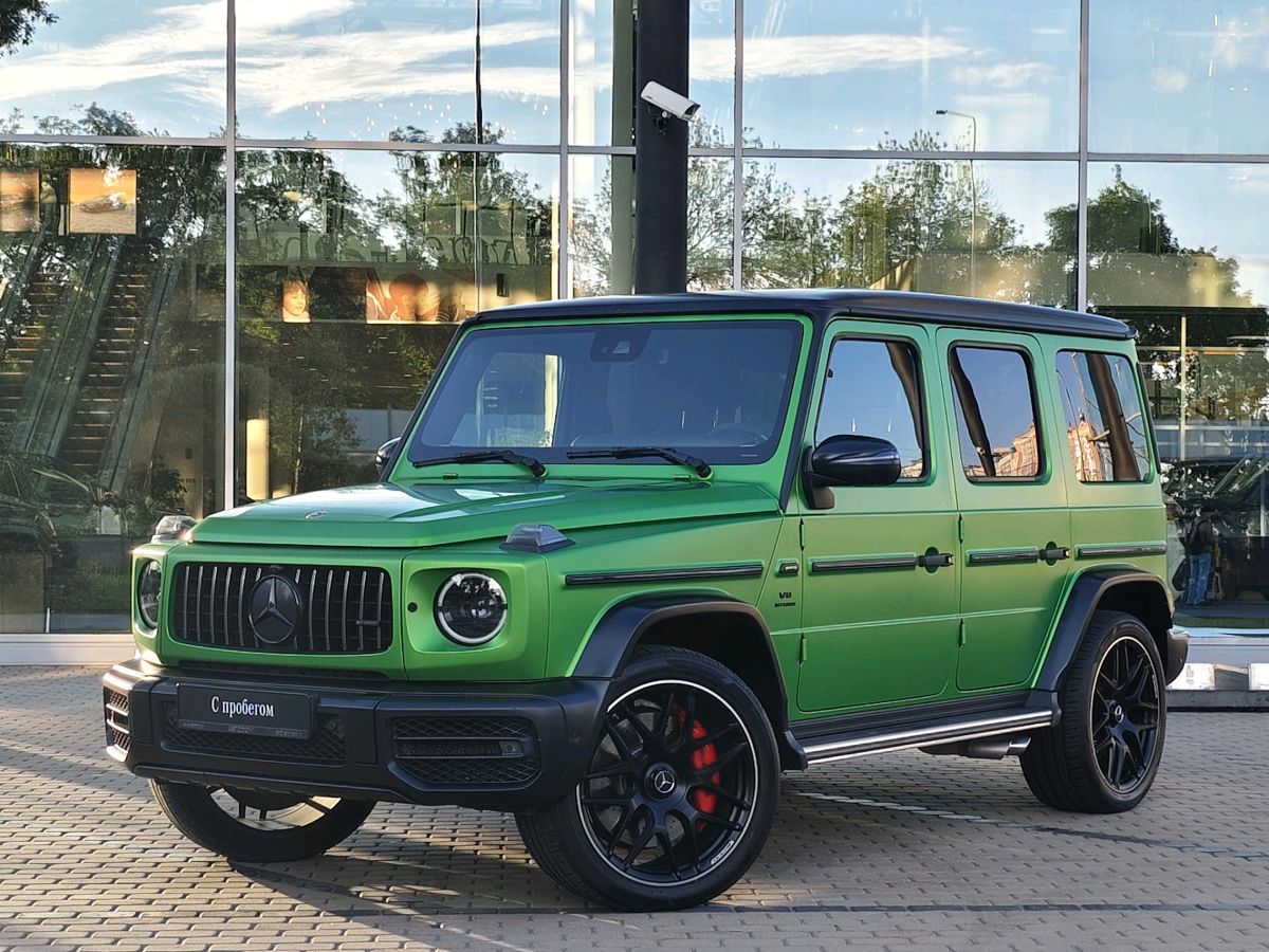 Mercedes-Benz G-Класс AMG II поколение (W463) 63 AMG 4.0 AT 4Matic (585 л.с.) AMG Зелёный 2022 с пробегом 68 000 км