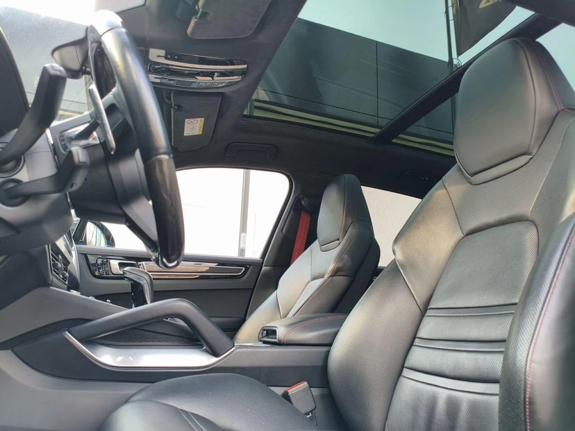 Porsche Cayenne III поколение Turbo 4.0 AT 4WD (550 л.с.) Turbo Чёрный 2019 с пробегом 79 900 км