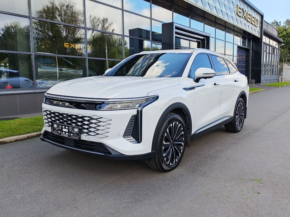 EXEED RX I поколение 2.0 AMT 4WD (249 л.с.) Platinum Белый 2023 с пробегом 50 456 км