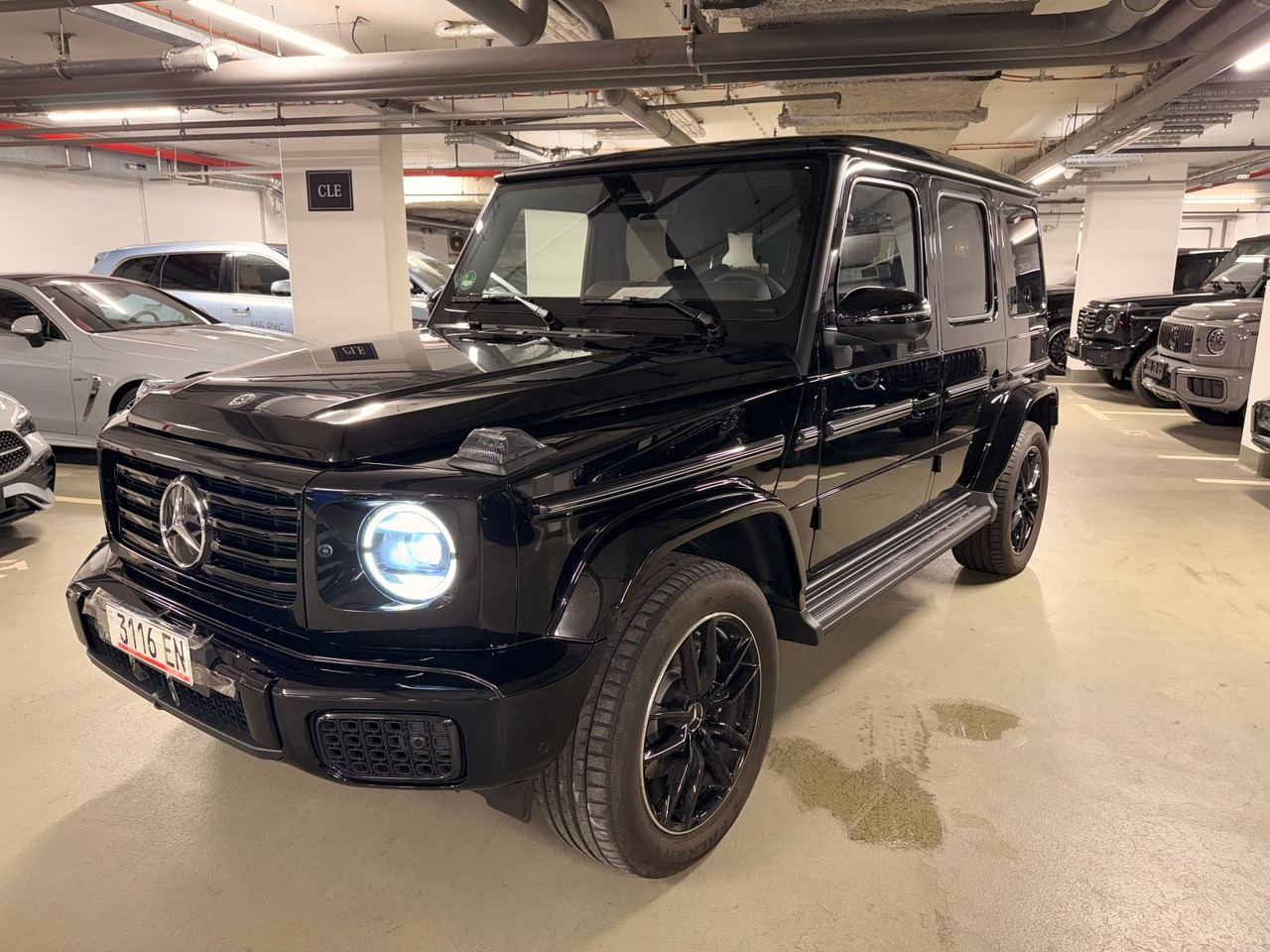 Mercedes-Benz G-Класс III (W463) [рестайлинг] G 450 3.0d AT 4Matic (367 л.с.) G 450 d AMG Line Чёрный 2025 