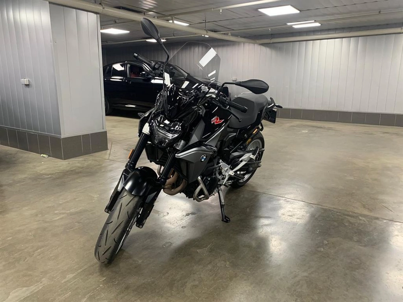 Мотоцикл BMW Motorrad F 900 R I поколение F 900 R Base Чёрный 2021 с пробегом 5 609 км