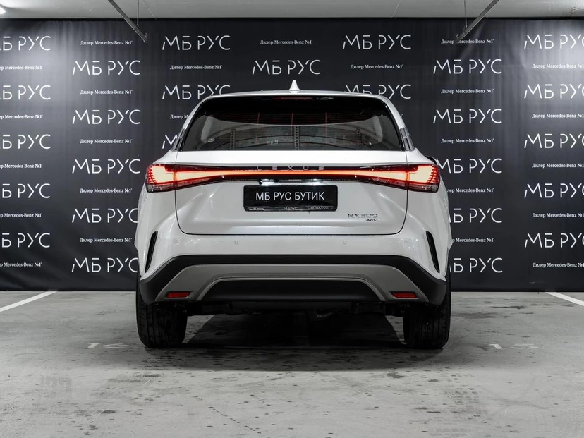 Автомобиль Lexus RX V поколение 2.0 AT 4WD (248 л.с.) Enjoy Белый 2025 с пробегом 50 км