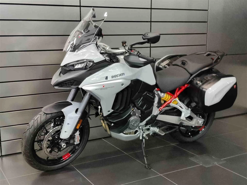 Мотоцикл Ducati Multistrada V4 S I поколение Multistrada V4 S Base Белый 2022 