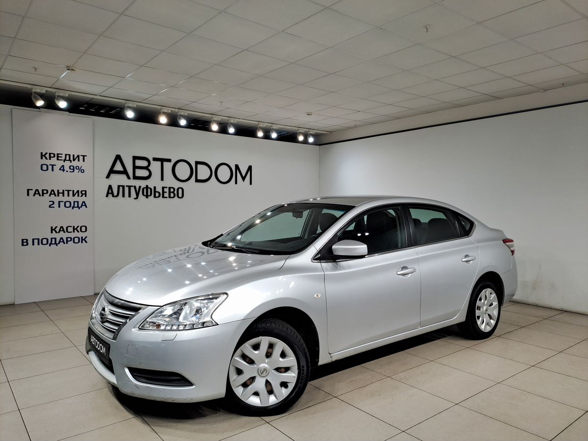 Автомобиль Nissan Sentra VII поколение (B17) 1.6 CVT (117 л.с.) Elegance Серебристый 2014 с пробегом 200 000 км