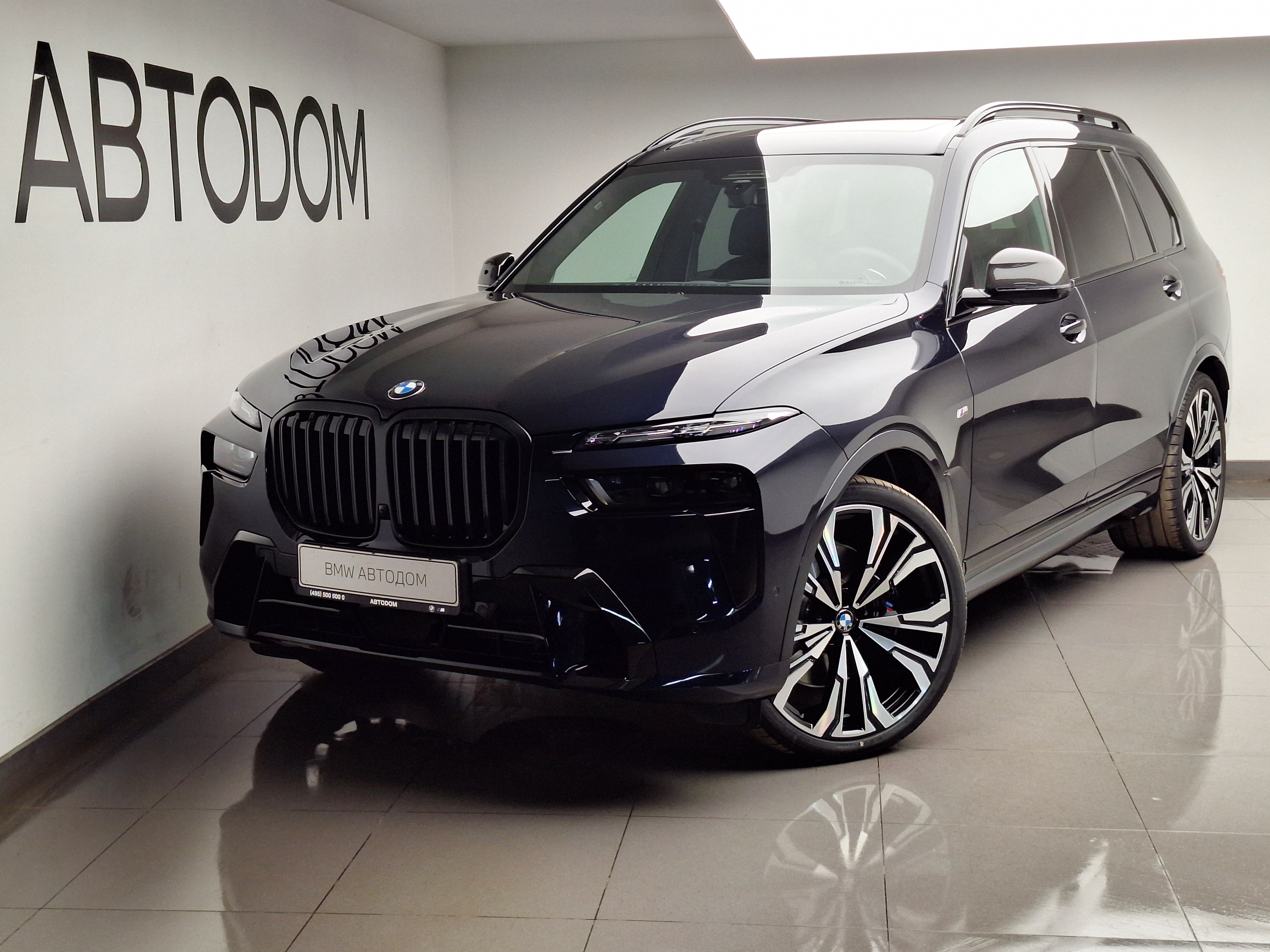 Автомобиль BMW X7 I (G07) [рестайлинг] 3.0d AT 4WD (340 л.с.) xDrive40d Чёрный 2025 
