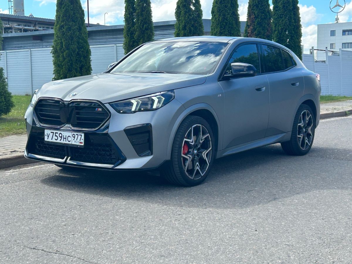 BMW X2 II поколение (U10) 2.0 AMT 4WD (300 л.с.) M35i xDrive Серый 2024 с пробегом 14 700 км