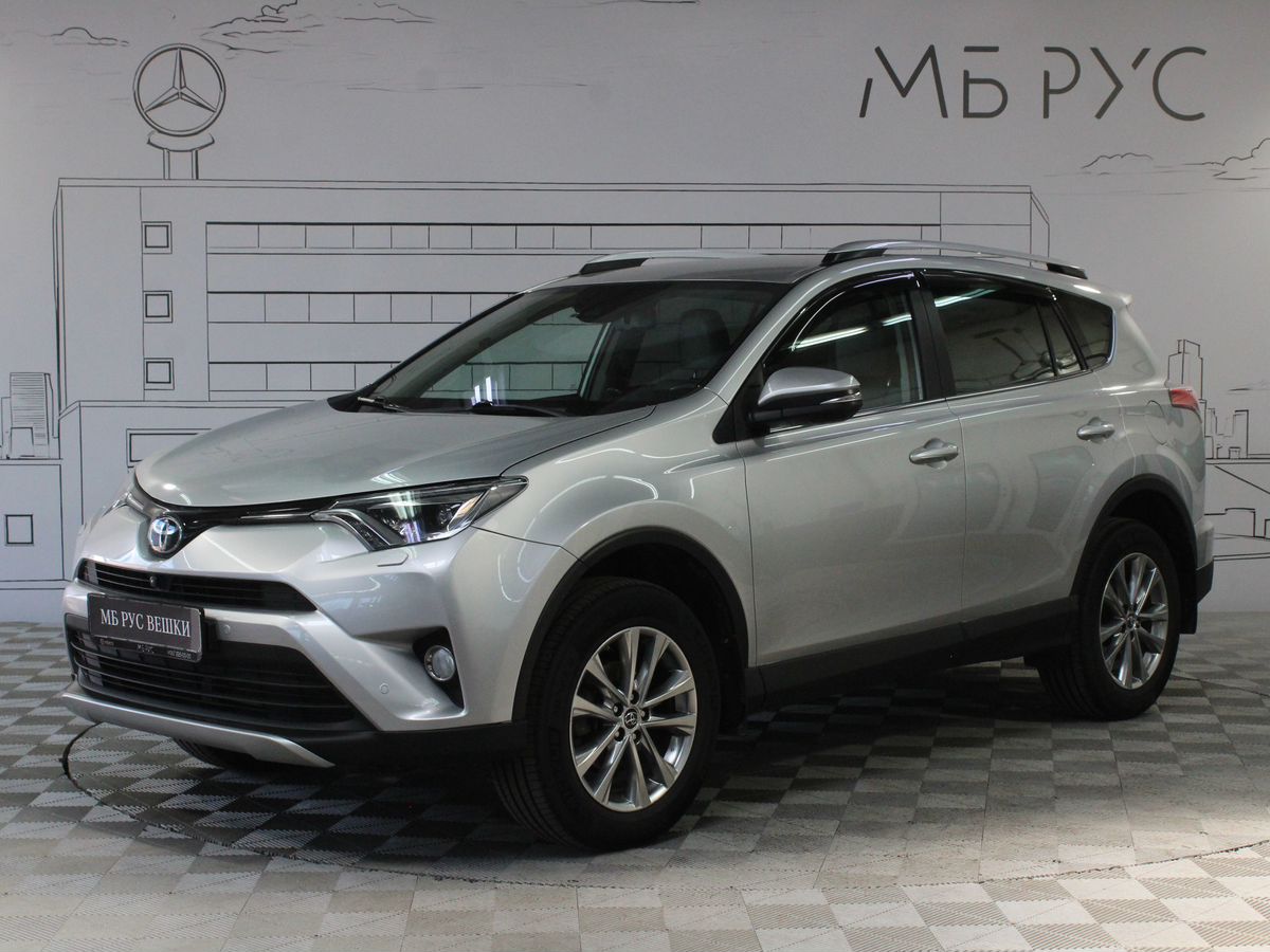 Toyota RAV4 IV (XA40) [рестайлинг] 2.5 AT 4WD (180 л.с.) Престиж Safety Серебристый 2018 с пробегом 134 000 км