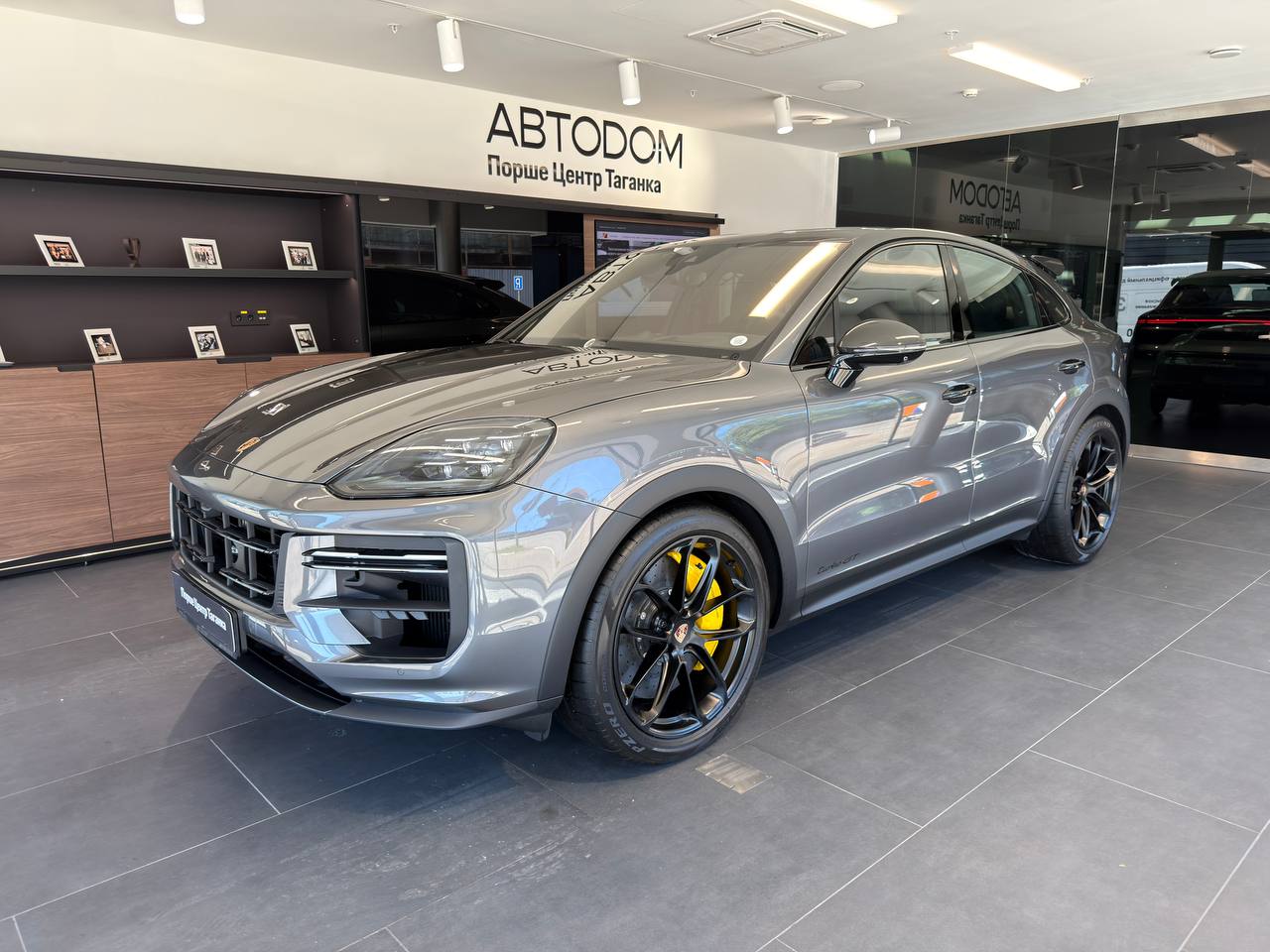 Porsche Cayenne III [рестайлинг] Turbo GT 4.0 AT 4WD (659 л.с.) Turbo GT Coupé Серый 2025 