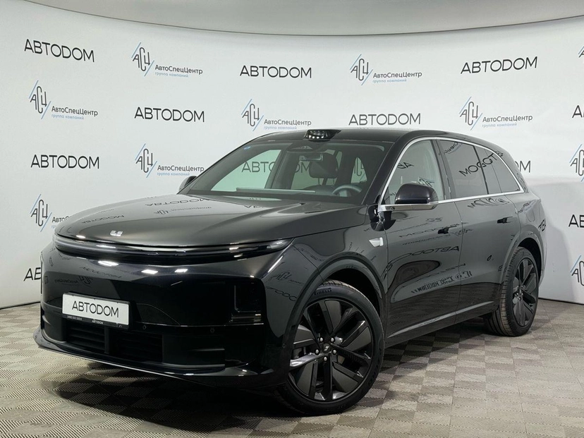 Автомобиль LiXiang L6 I поколение 1.5hyb AT 4WD (408 л.с.) Max Чёрный 2025
