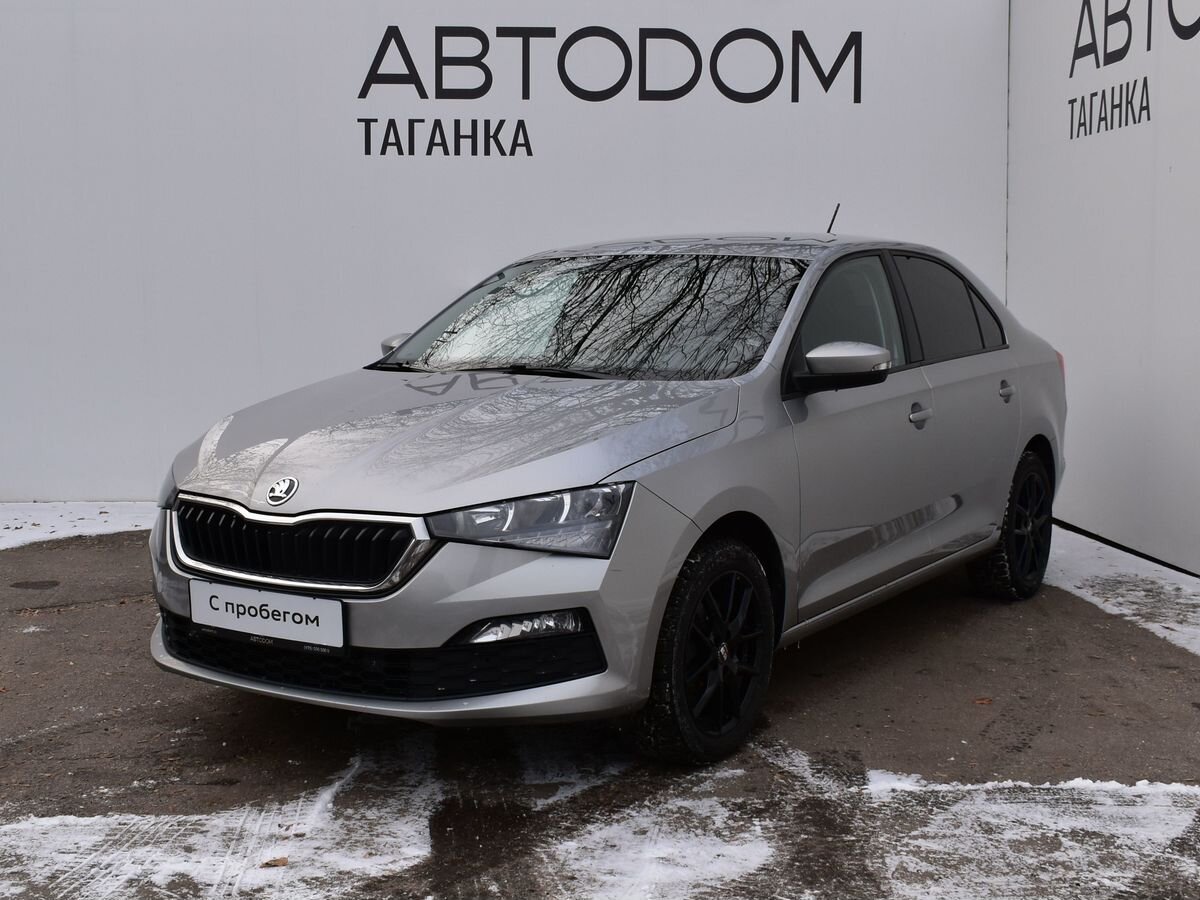 Автомобиль Skoda Rapid II поколение 1.4 AMT (125 л.с.) Style Серебристый 2020 с пробегом 87 656 км