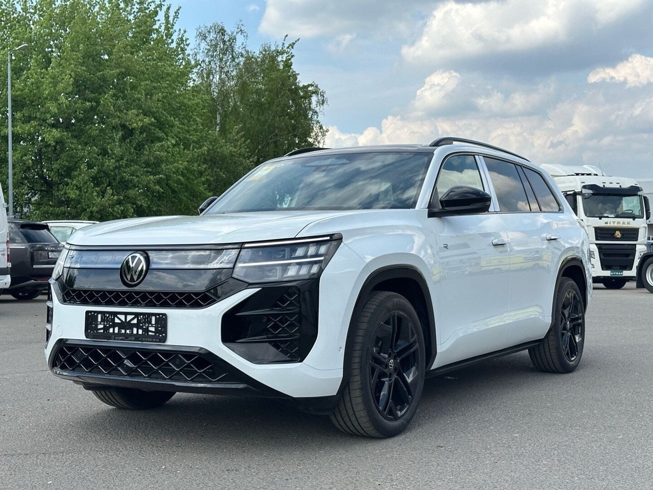 Volkswagen Teramont II поколение (China Market) 2.0 AMT 4WD (272 л.с.) Peak Белый 2026 