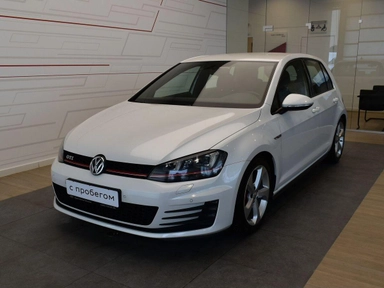 Автомобиль Volkswagen Golf GTI VII поколение 2.0 MT (220 л.с.) GTI Белый 2014 с пробегом 41743 км