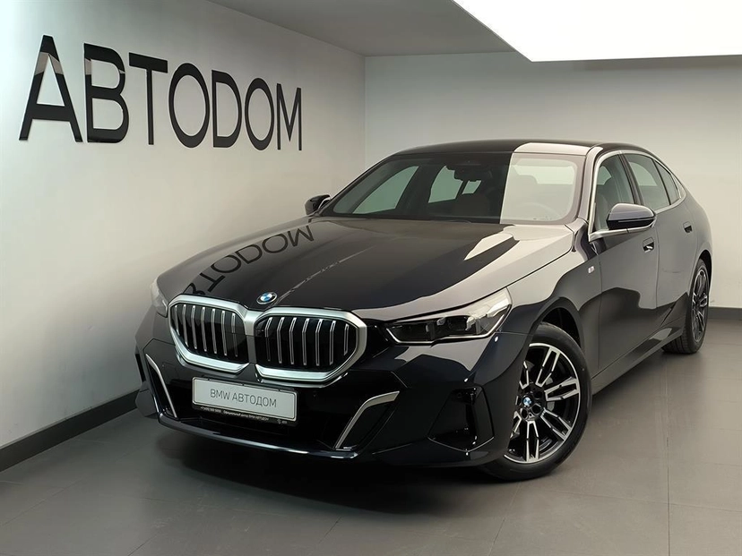 Автомобиль BMW 5 серии VIII поколение (G60) 2.0 AT 4WD (258 л.с.) Base Чёрный 2025