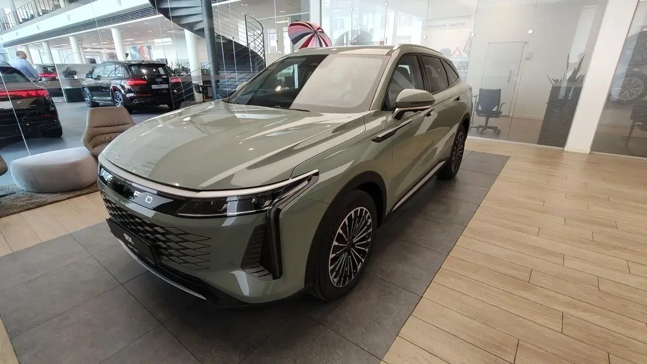 EXEED RX I поколение 2.0 AT 4WD (249 л.с.) Премиум Зелёный 2025 