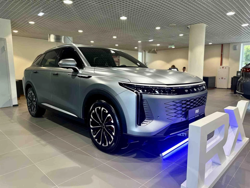 Автомобиль EXEED RX I поколение 2.0 AMT 4WD (249 л.с.) Platinum Серый 2023