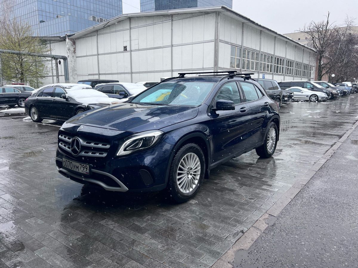 Mercedes-Benz GLA I (X156) [рестайлинг] 200 1.6 AMT (150 л.с.) Особая серия Синий 2018 с пробегом 189 000 км