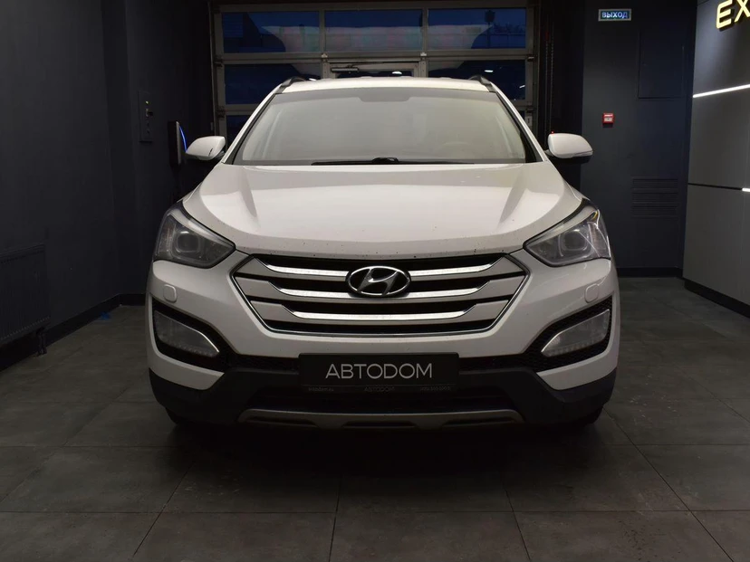 Hyundai Santa Fe III поколение (DM) 2.4 AT 4WD (175 л.с.) Dynamic Белый 2014 с пробегом 262 238 км