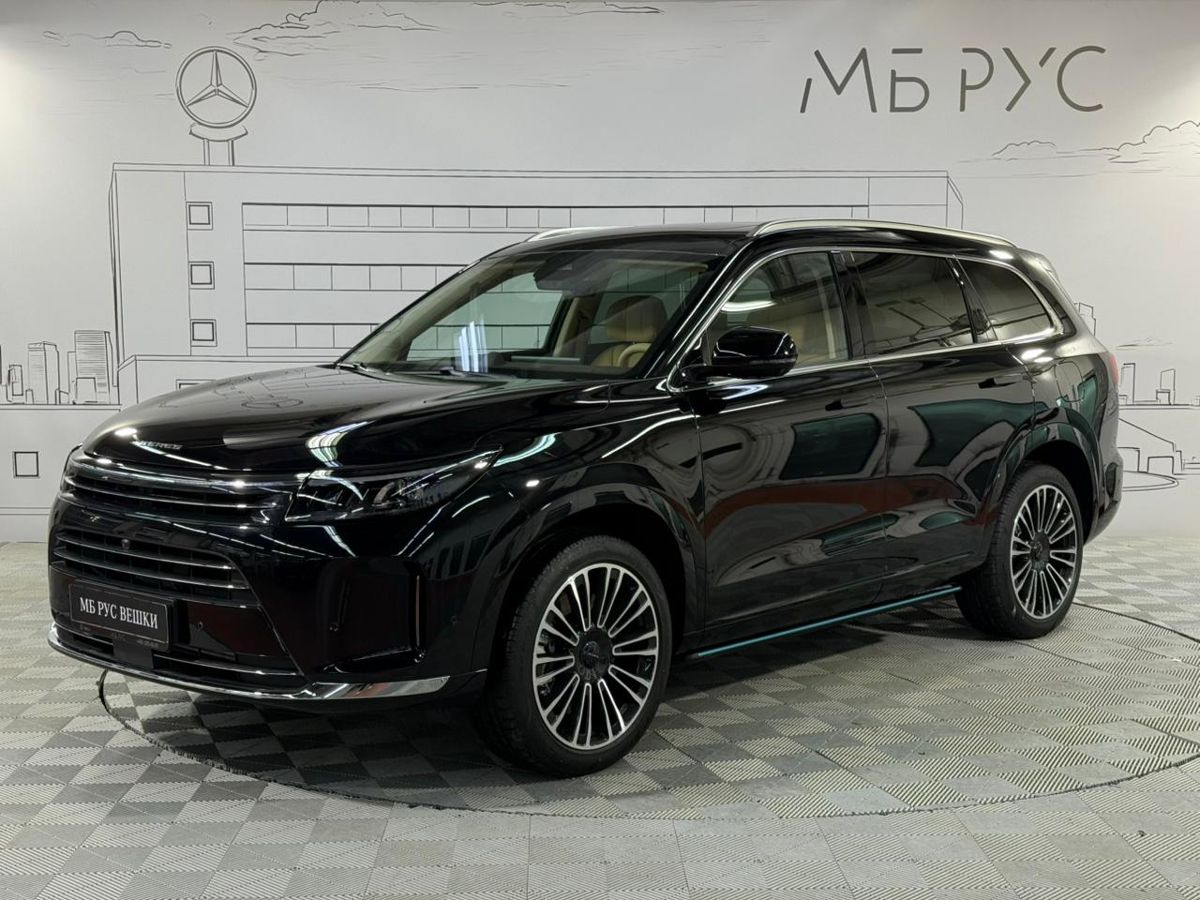 Автомобиль Seres M7 I поколение 1.5hyb AT 4WD (439 л.с.) Max Чёрный 2025 с пробегом 20 км