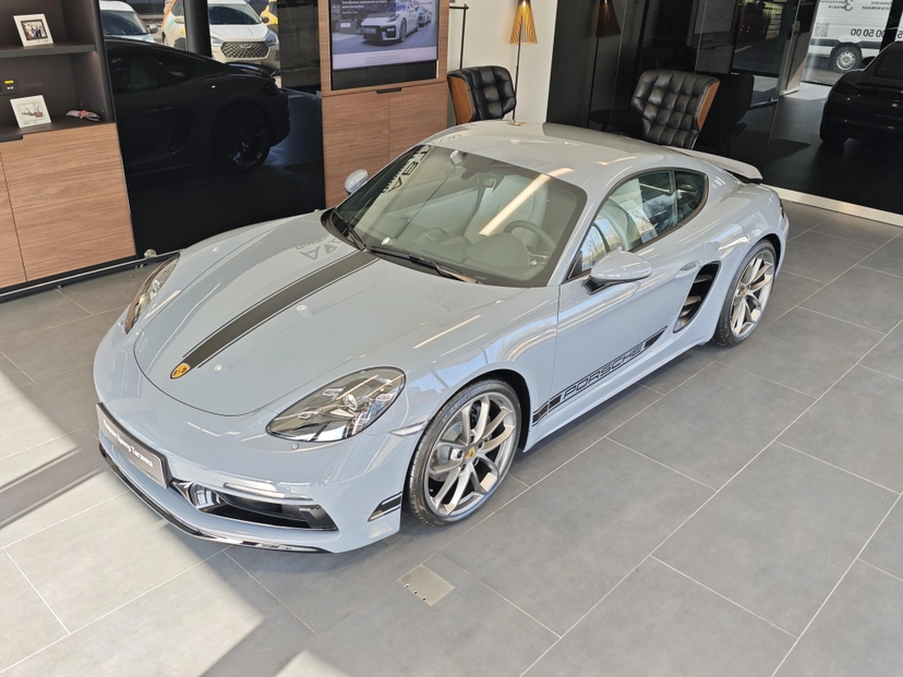 Автомобиль Porsche Cayman III поколение (982) 2.0 AMT (300 л.с.) Style Edition Серый 2025