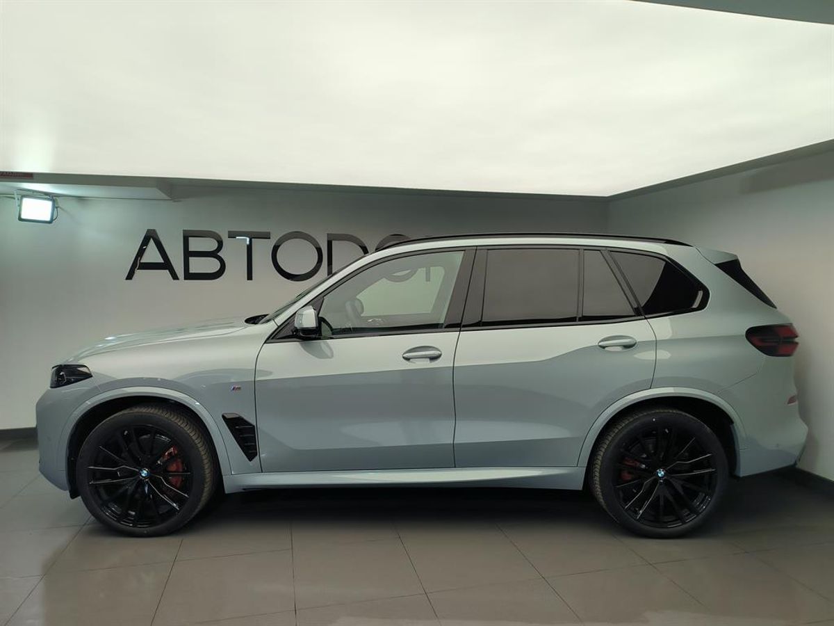 Автомобиль BMW X5 IV (G05) [рестайлинг] 3.0d AT 4WD (286 л.с.) M Sport Pro Серый 2025 