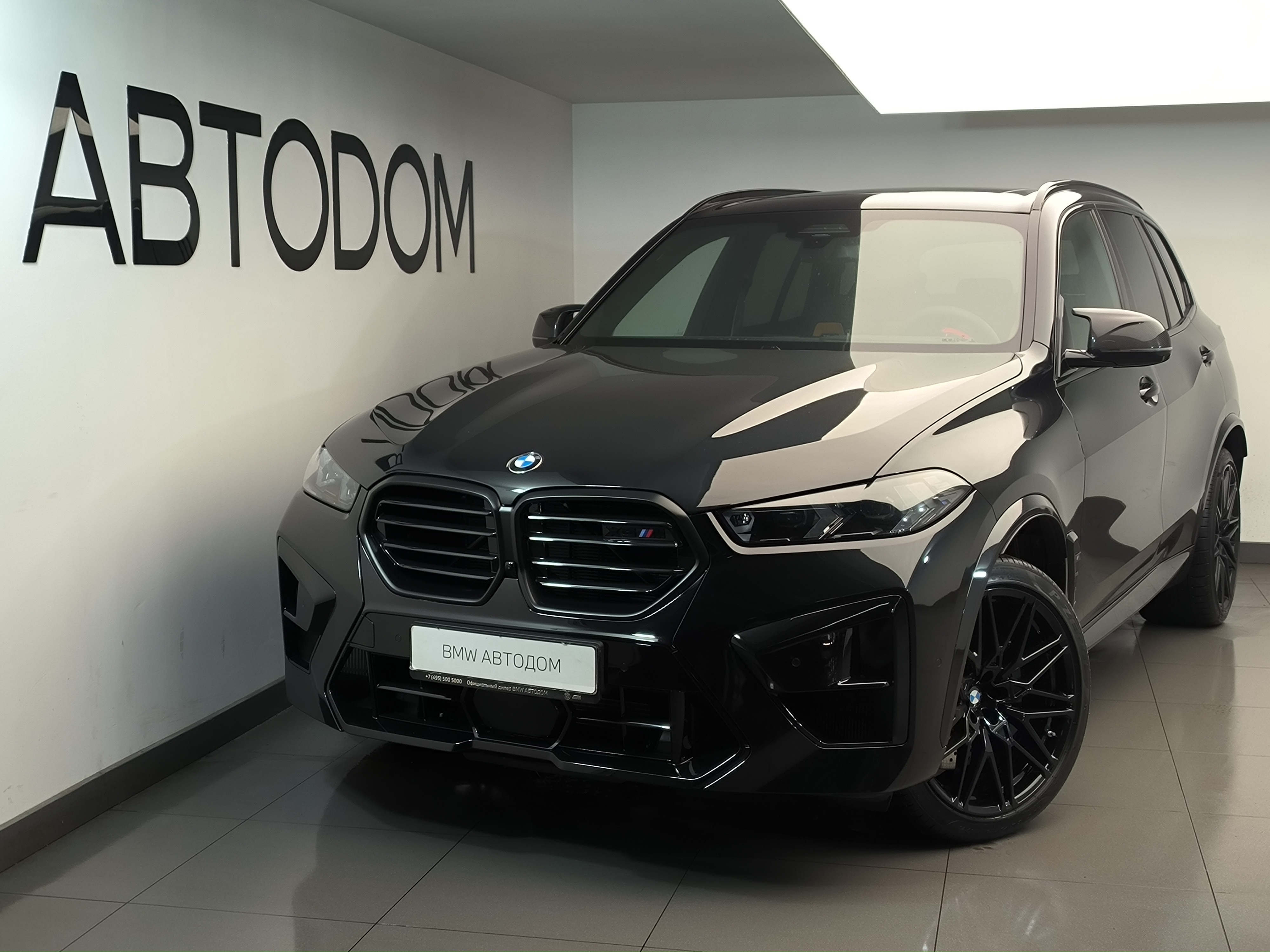 Автомобиль BMW X5 M III (F95) [рестайлинг] 4.4 AT 4WD (625 л.с.) X5 M Competition Чёрный 2025 