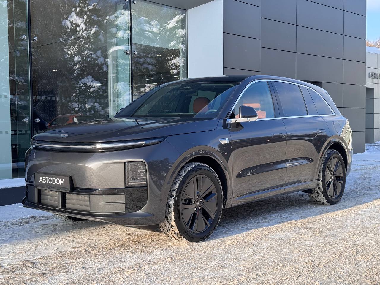 Автомобиль LiXiang L6 I поколение 1.5hyb AT 4WD (408 л.с.) Pro Серый 2025 