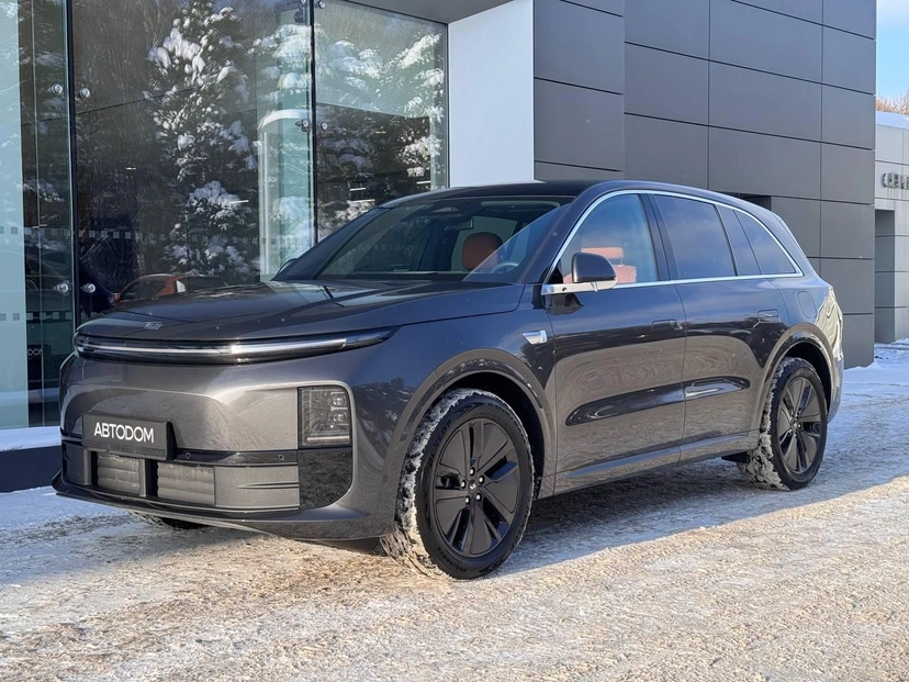 Автомобиль LiXiang L6 I поколение 1.5hyb AT 4WD (408 л.с.) Pro Серый 2025
