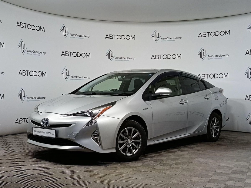 Автомобиль Toyota Prius IV поколение (XW50) 1.8hyb CVT (98 л.с.) Люкс Серый 2016 с пробегом 131 419 км