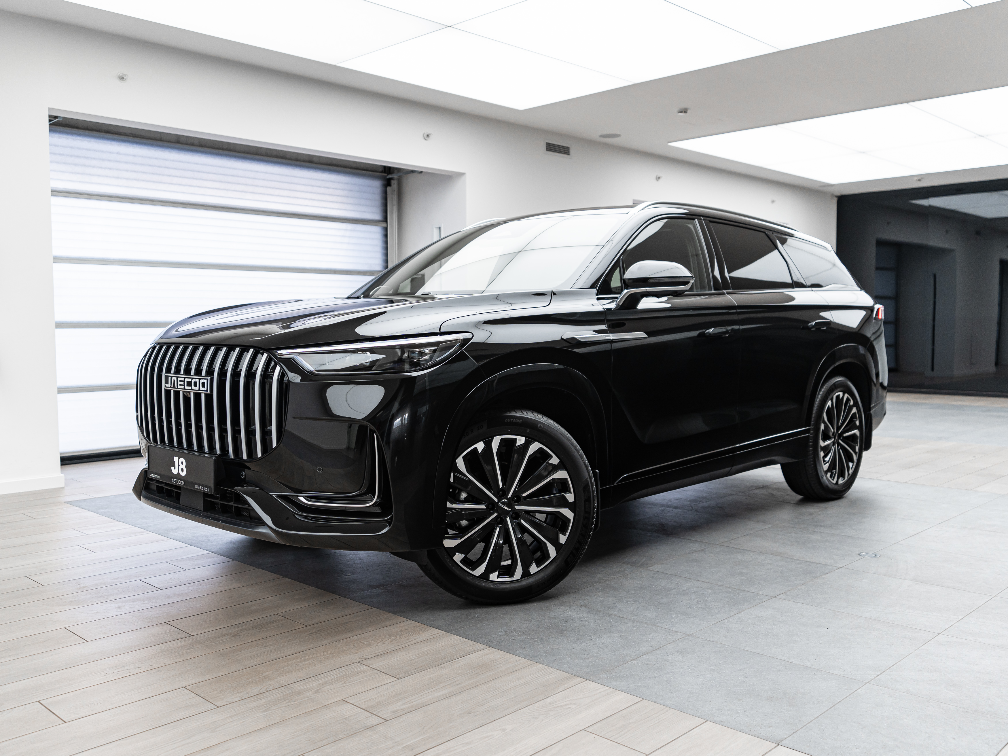 Автомобиль Jaecoo J8 I поколение 2.0 AMT 4WD (249 л.с.) Supreme-V BL Чёрный 2025 