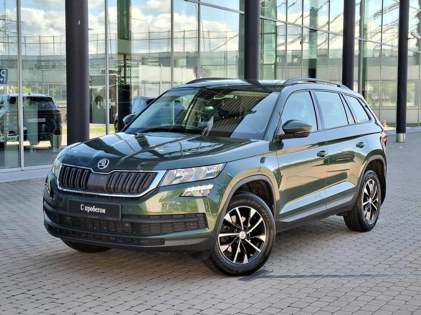 Skoda Kodiaq I поколение 1.4 AMT (150 л.с.) Ambition Зелёный 2019 с пробегом 98 186 км