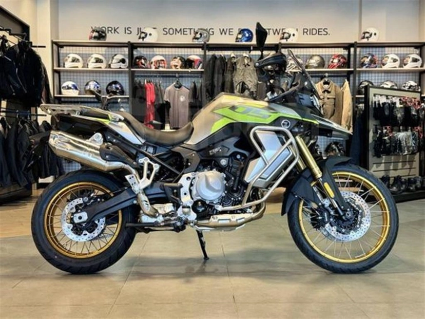 Мотоцикл VOGE DS900X I поколение DS900X Adventure Base Зелёный 2025