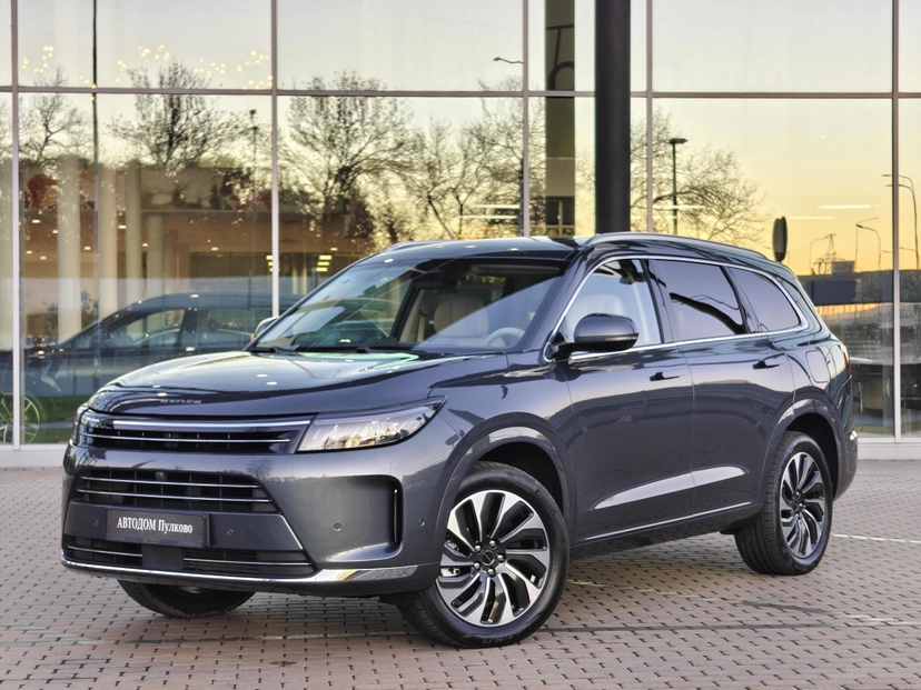 Автомобиль Seres M7 I поколение 1.5hyb AT 4WD (439 л.с.) Pro Серый 2025