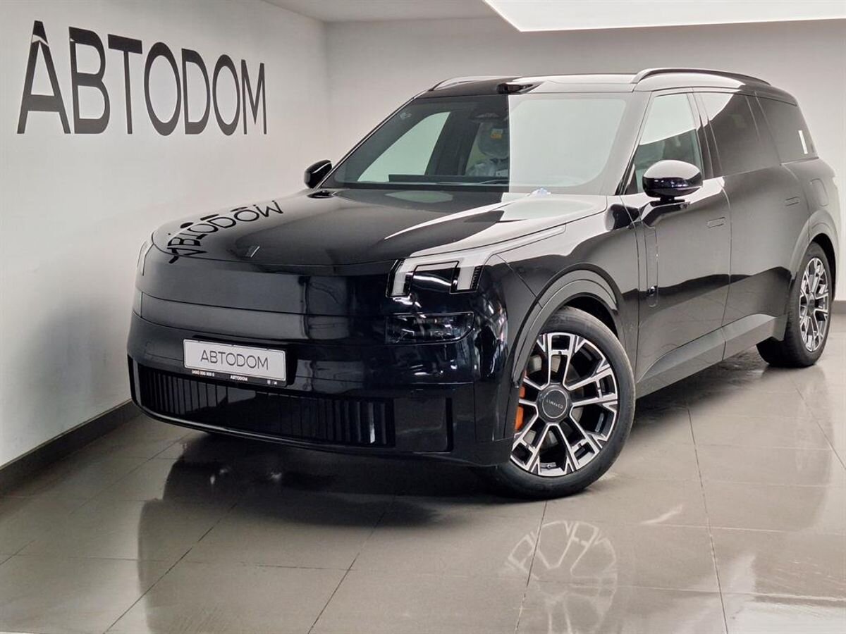 Автомобиль Lynk & Co 900 I поколение 2.0hyb AT 4WD (734 л.с.) Ultra Чёрный 2025 