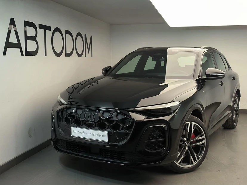 Audi Q5 III поколение 2.0 AMT 4WD (204 л.с.) Exclusive Чёрный 2026