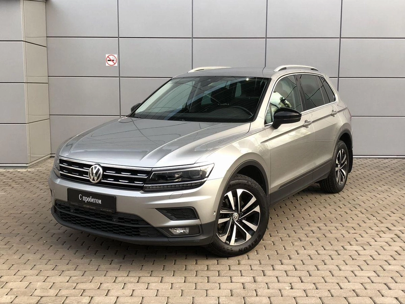 Автомобиль Volkswagen Tiguan II поколение 2.0d AMT 4WD (150 л.с.) Connect (2019) Серебристый 2019 с пробегом 73 686 км