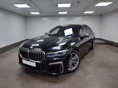 Автомобиль BMW 7 серии VI (G11/G12) [рестайлинг] M760L 6.6 AT 4WD (609 л.с.) Base Черный 2019 с пробегом 27990 км