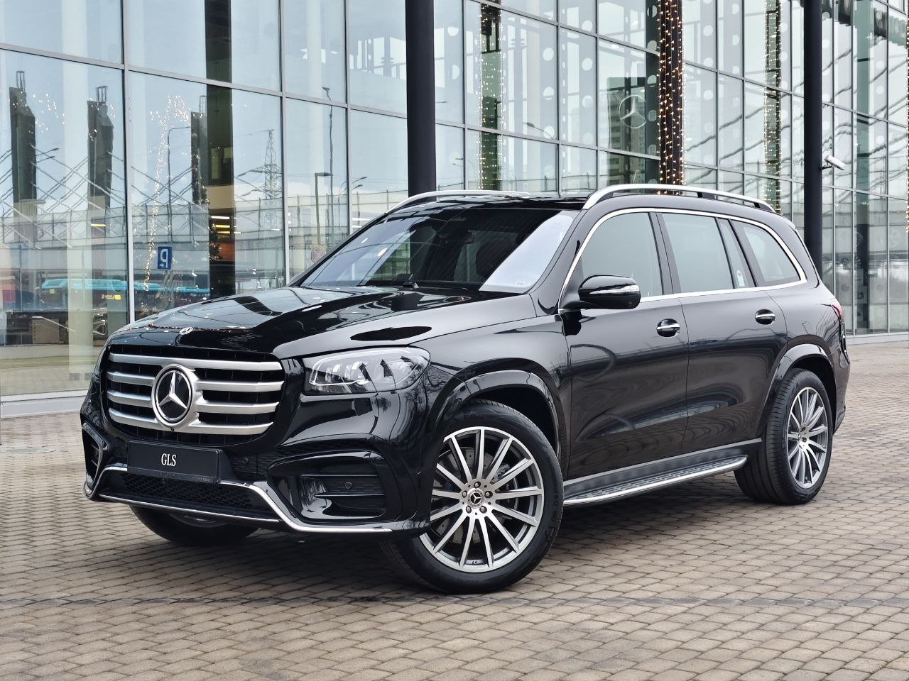 Автомобиль Mercedes-Benz GLS II (X167) [рестайлинг] 450 3.0 AT 4Matic (381 л.с.) Base Чёрный 2025 